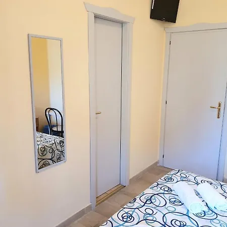 Bed and Breakfast Del Sole Gizzeria
