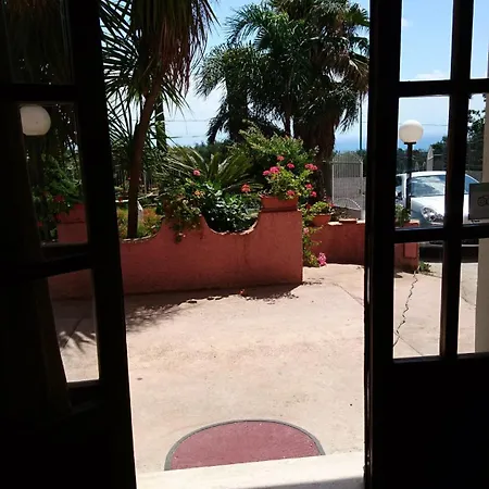 Bed and breakfast Del Sole 3*