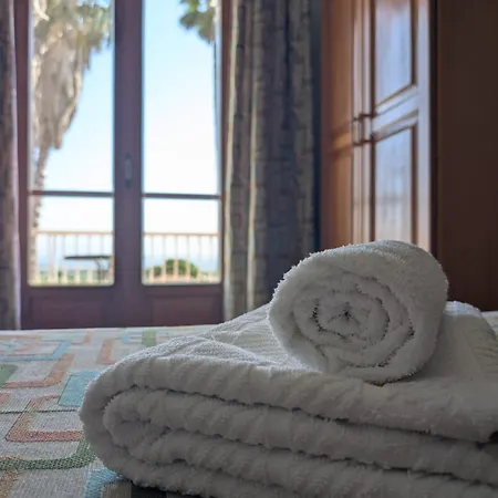 Del Sole Bed and Breakfast *