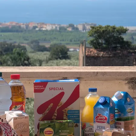 Del Sole ベッド・アンド・ブレックファスト 3*