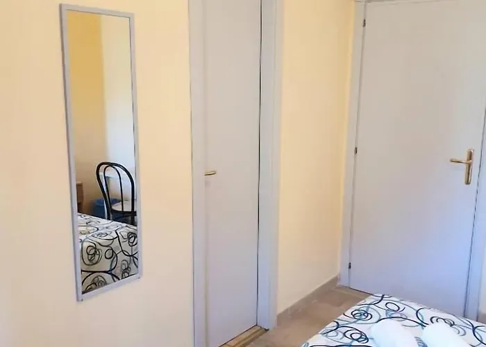 Alojamento de Acomodação e Pequeno-almoço Del Sole Gizzeria