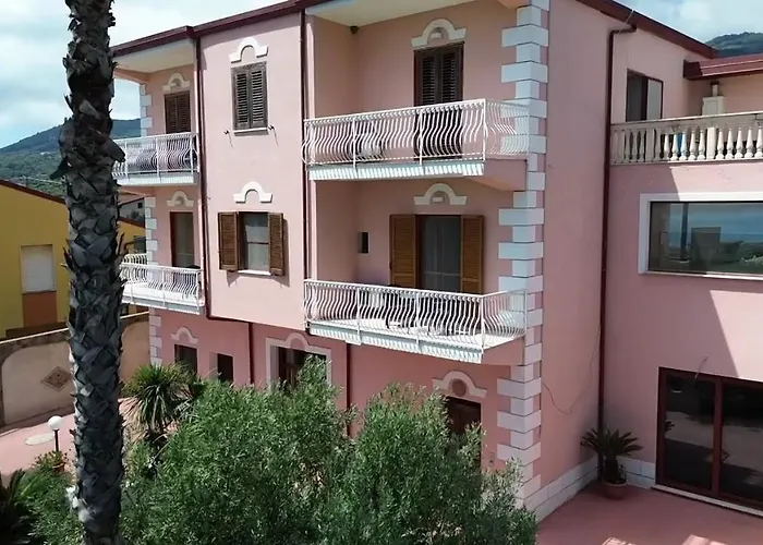 Alojamento de Acomodação e Pequeno-almoço Del Sole 3*